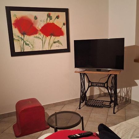 הוילה טליו Casa Delle Rose מראה חיצוני תמונה