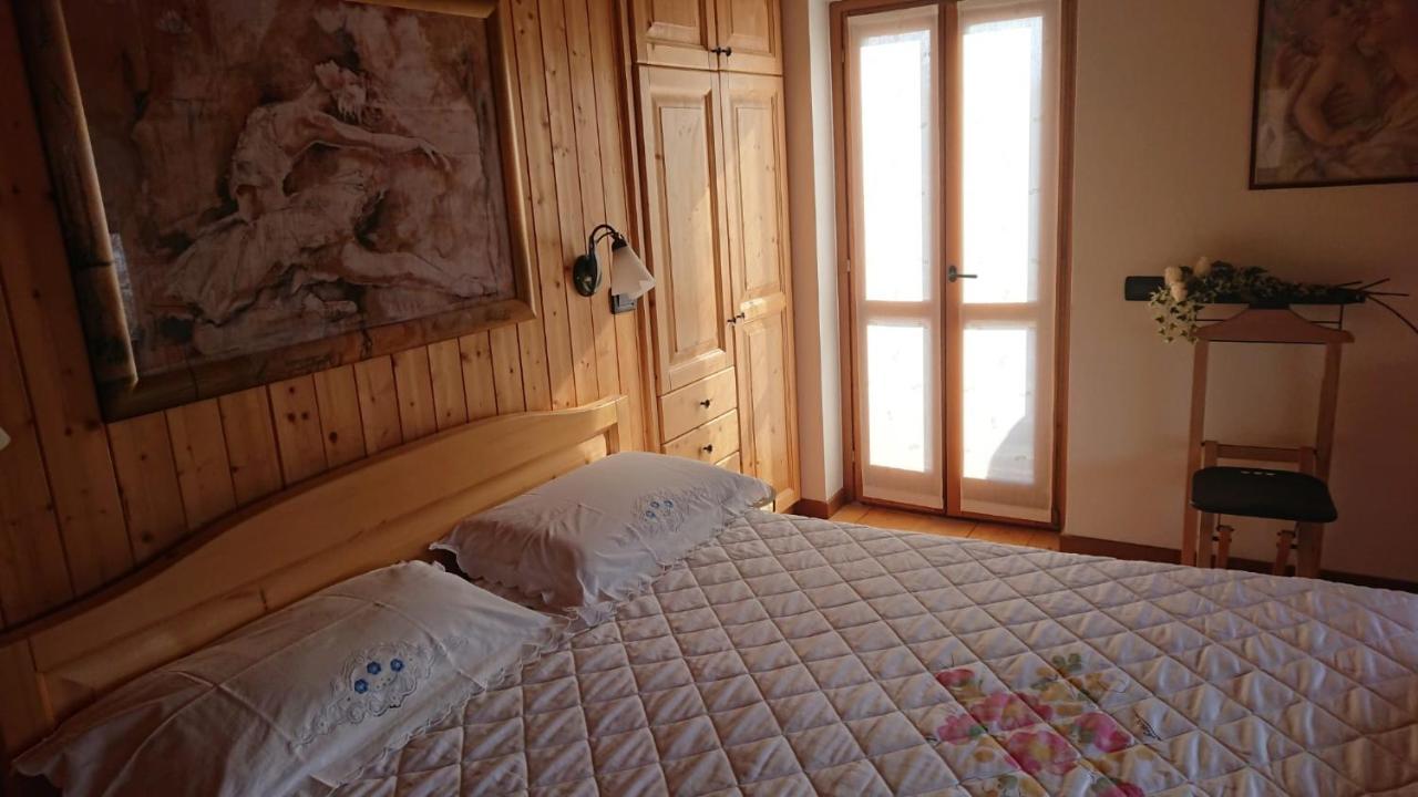 הוילה טליו Casa Delle Rose מראה חיצוני תמונה